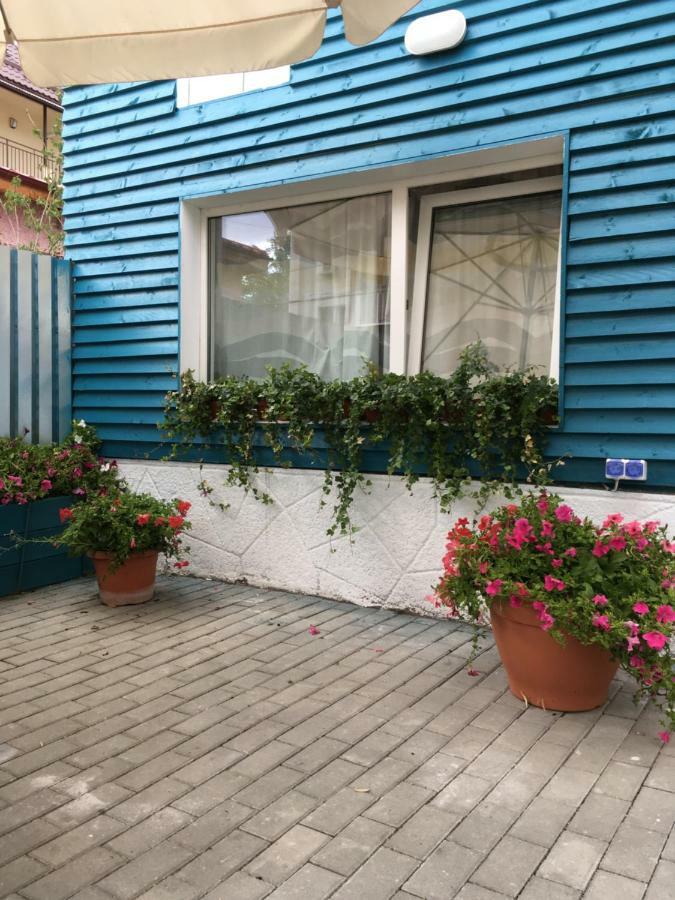 Banat 4 Hostel بوخارست المظهر الخارجي الصورة